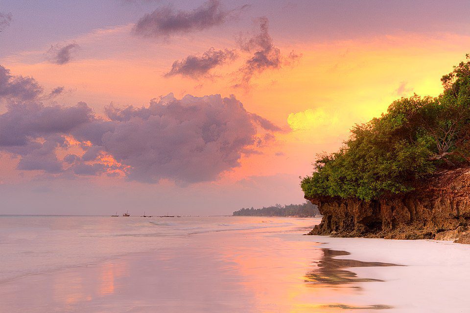 Diani_Beach_Sunrise_Kenya