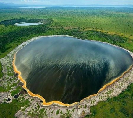 Ngorongoro-National-Park-Tanzania-by-Licious-Adventure-—-YouPic