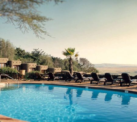 mara-serena-safari-lodge-swimming-pool